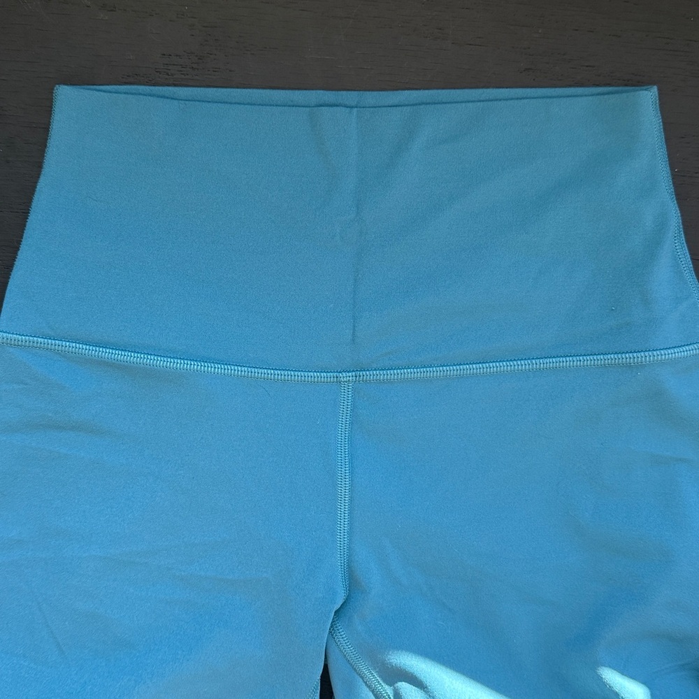 Lululemon Align Bike Shorts - Picture 5 of 5